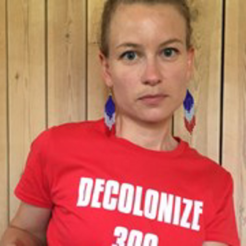 Naja Decolonize 300 Beskaaret